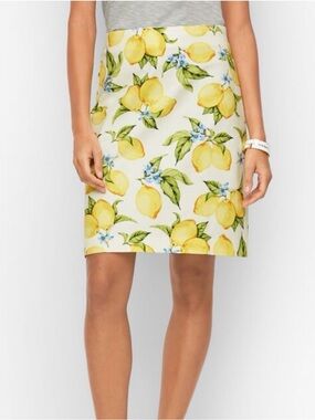Talbots Lemon print cotton and spandex fully lined Amalfi coast skirt, size 8